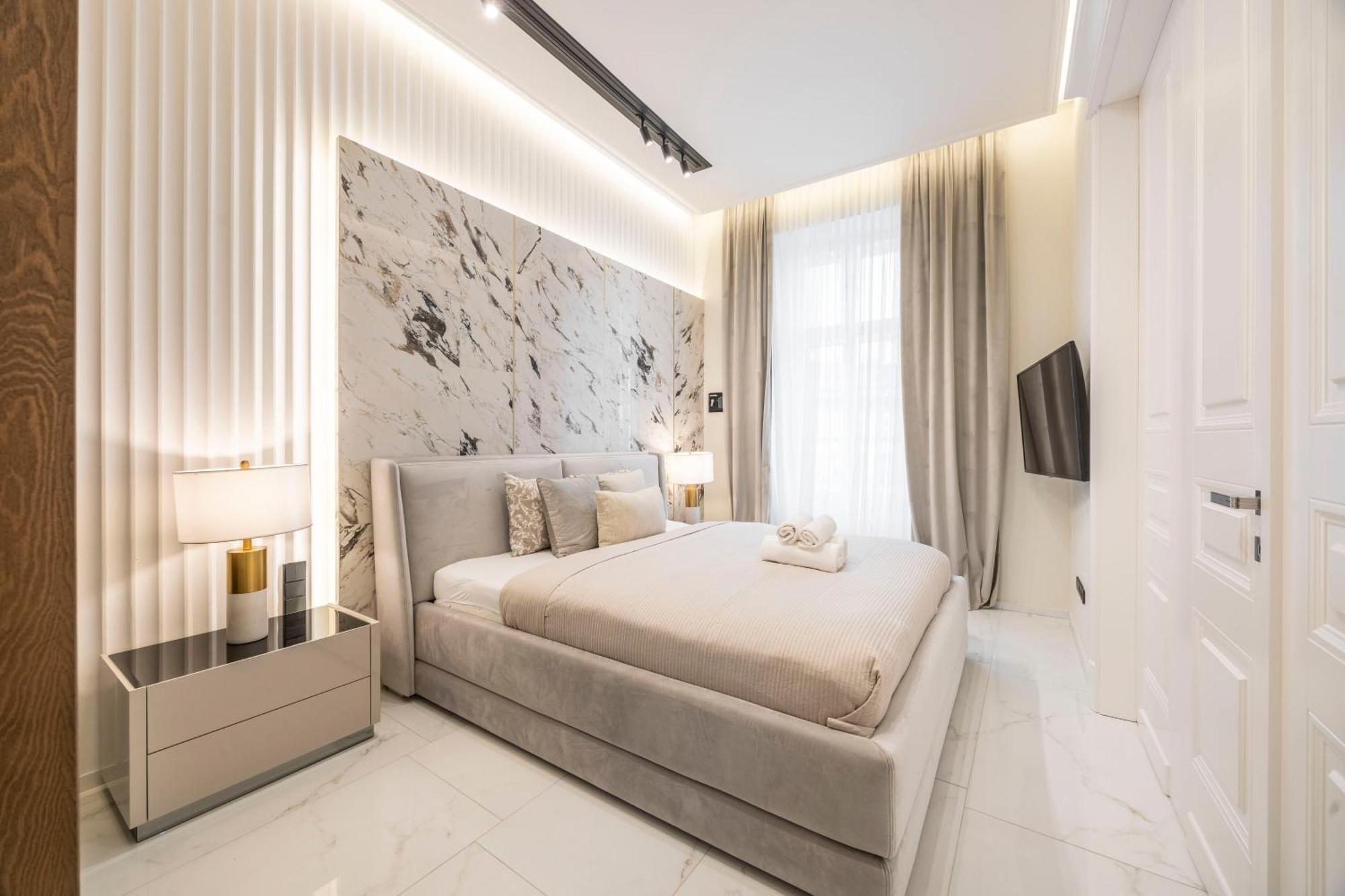 Luxurious High-end Grand Next To The Basilica דירה בודפשט